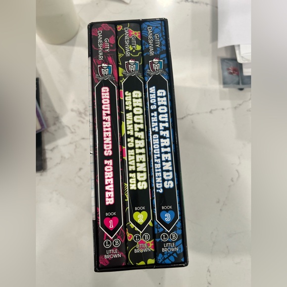 monster high Other - Monster High Boxed set books 1-3